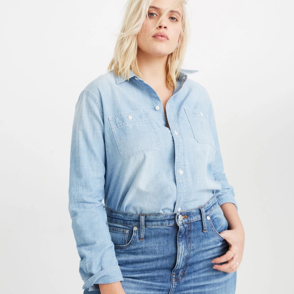 Madewell Petite Classic Ex-Boyfriend Shirt in Evie Wash